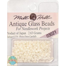 03021 Бісер 11/0 (2,2 мм) Mill Hill, 2,63 г, матовий скляний, Royal Pearl