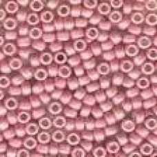 03501 Бісер 11/0 (2,2 мм) Mill Hill, 2,63 г, матовий скляний, Satin Blush