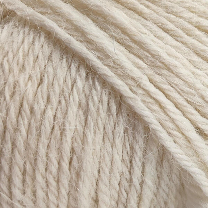 1 Пряжа Laines du Nord Ciliegia, 50г - 150м, молочний, 100% альпака бебі