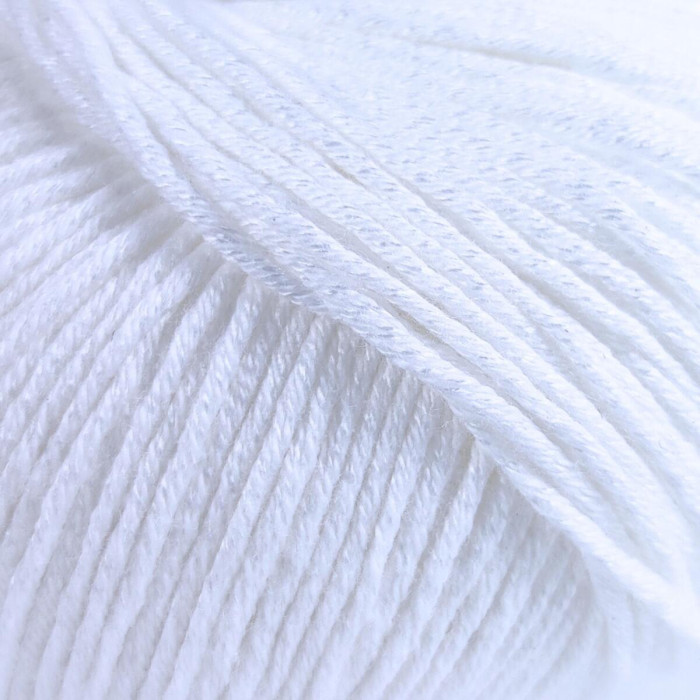 111 Пряжа Laines du Nord Baby Soft, 50г - 135м, білий, 50% бавовна органічна, 50% cоєві волокна