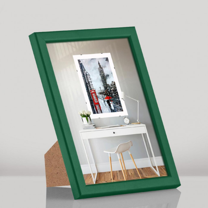 Фоторамка дерев'яна 13х18 багет: DL1506-14 Зелений (з антибліковим склом 2мм, двп з ніжкою) EmojiFrame