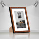 Фоторамка дерев'яна 15х20 під фото 10х15 багет: DL1508-01 Темне дерево (з глянцевим прозорим пластиком 0.8мм, паспарту, двп з ніжкою) EmojiFrame