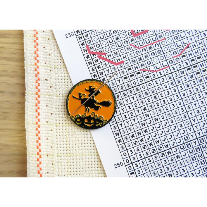 14331 Letistich Магнітний тримач для голок та схем - Атракціон на Геловін 25 мм