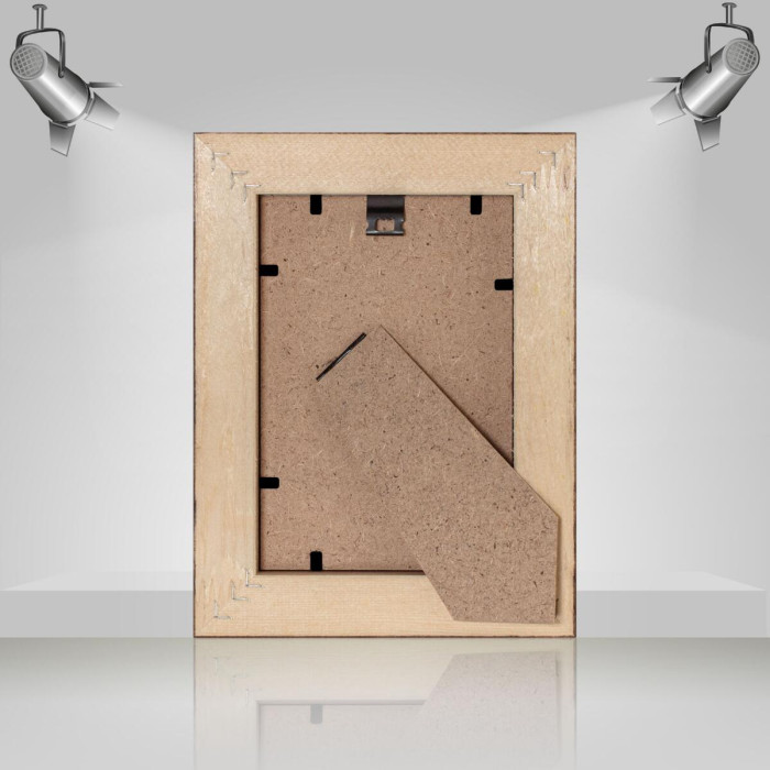 Фоторамка дерев'яна 10х15 багет: DL3302-05 Горіх (з глянцевим прозорим пластиком 0.8мм, двп з ніжкою) EmojiFrame