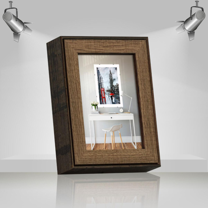 Фоторамка дерев'яна 13х18 багет: DL3302-05 Горіх (з антибліковим склом 2мм, двп) EmojiFrame