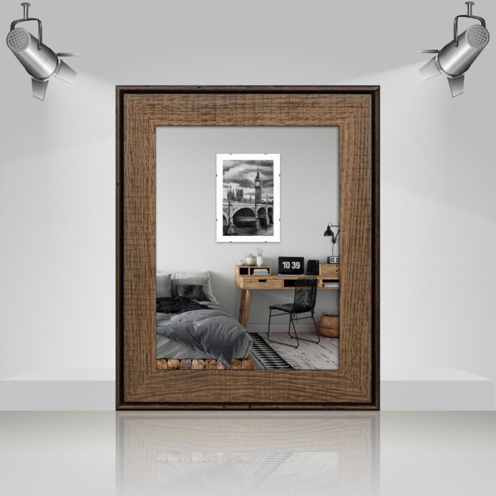 Фоторамка дерев'яна 15х20 багет: DL3302-05 Горіх (з глянцевим прозорим пластиком 0.8мм, двп з ніжкою) EmojiFrame