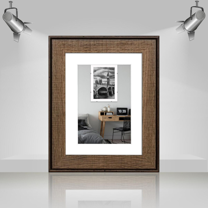 Рамка для фото дерев'яна 15х20 під фото 10х15 багет: DL3302-05 Горіх (з глянцевим склом 1-1.5мм, двп, паспарту) EmojiFrame