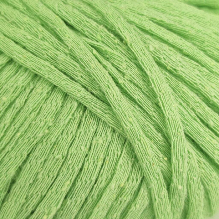 19 Пряжа Laines du Nord Luxury Silk, 50г - 135м, салатовий, 100% шовк