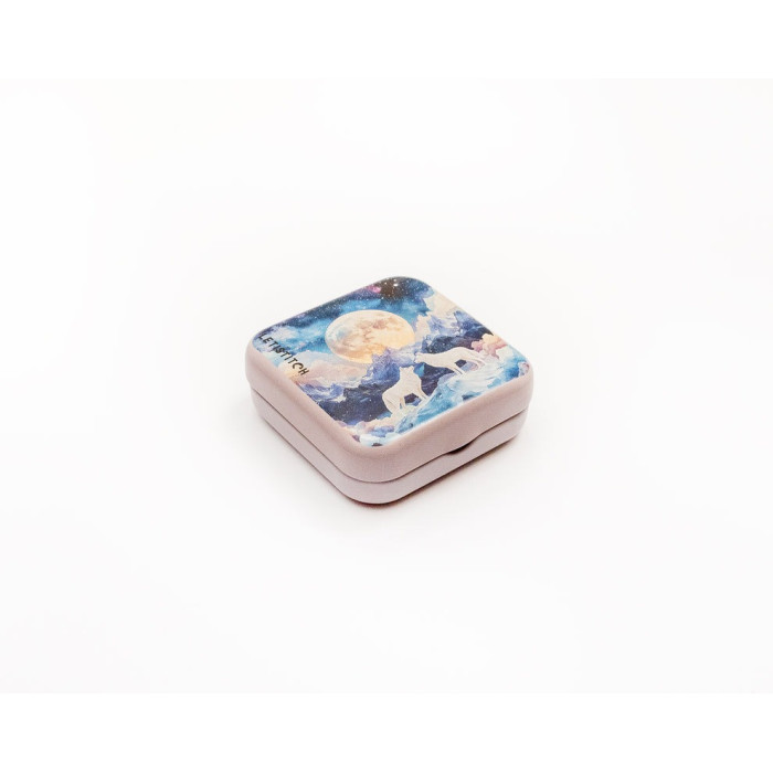 25631 Letistitch Скринька з магнітом для зберігання голок та аксесуарів - Місяць та кохання 5,5x5,5x2 см (метал)