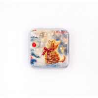 25638 Letistitch Скринька з магнітом для зберігання голок та аксесуарів - Веселе нявкання 5,5x5,5x2 см (метал)