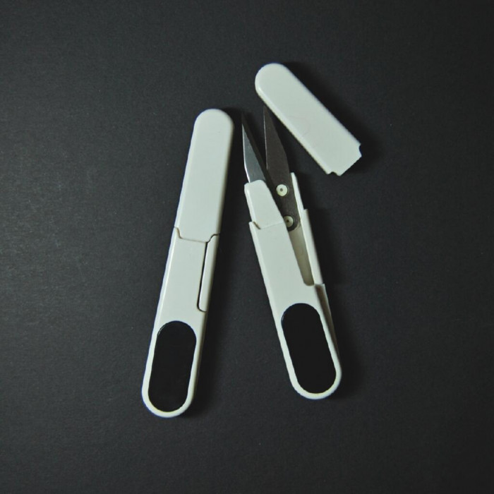 Ножиці для обрізання ниток високої якості сталь з ковпачком, Японія