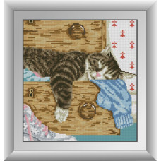 30373 Сплячий кіт. Dream Art. Набір алмазної мозаїки (квадратні, повна)