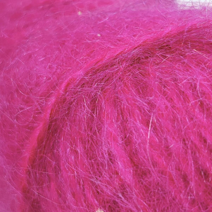 339 Пряжа Tropical Lane Paris 70, 40г - 120м, малиновий, 70% кід мохер, 30% акрил