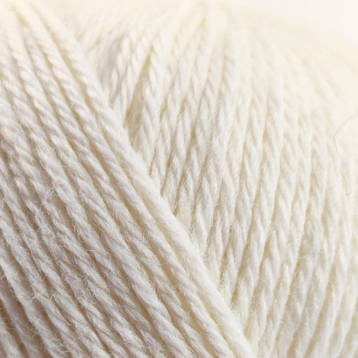 400 Пряжа Campolmi Filati Svezia, 100г - 250м, молочний, 50% вовна, 50% акрил