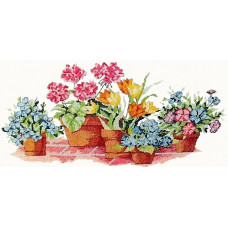 4626 Classic Design Набір для вишивки рахунковим хрестиком - Квіти в горщиках 38х19 см, Aida 16