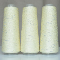 512 Пряжа Visco Knot Infinity Yarn, 100гр - 500м, ніжно-банановий, 100% віскоза з люрексом