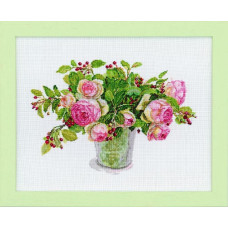 552102 Cosmo Fujico Набір для вишивки рахунковим хрестиком - Троянда та червнева ягода 38x30 см, Aida16