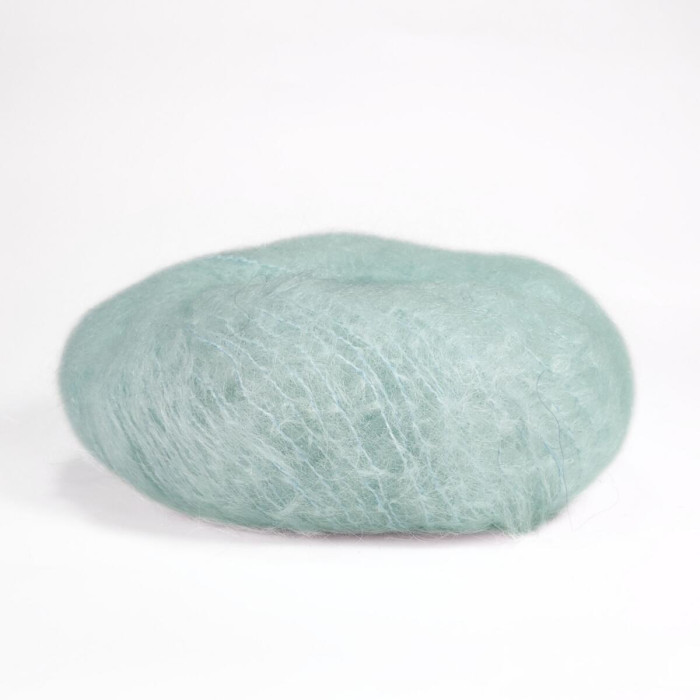 61 Пряжа Mondial Lieve, 50г - 140м, тала вода, 90% кід мохер, 10% мікрофібра PА