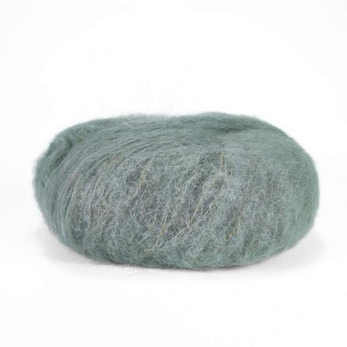 68 Пряжа Mondial Lieve, 50г - 140м, блакитна, 90% кід мохер, 10% мікрофібра PА