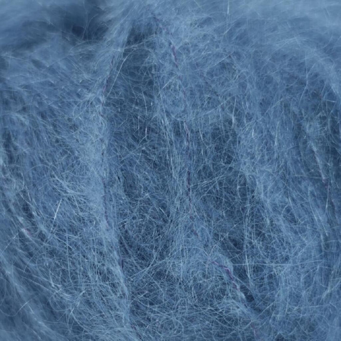 75 Пряжа Mondial Lieve, 50г - 140м, світло-синій, 90% кід мохер, 10% мікрофібра PА