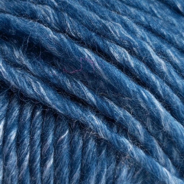 9 Пряжа Laines du Nord Silky Wool, 50г - 100м, синій, 80% вовна, 20% шовк