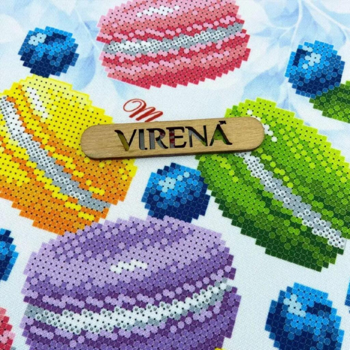 А3Н_590 Virena Заготовка для вишивки бісером - Макаруни з ягодами 36,5x27 см (габардин)