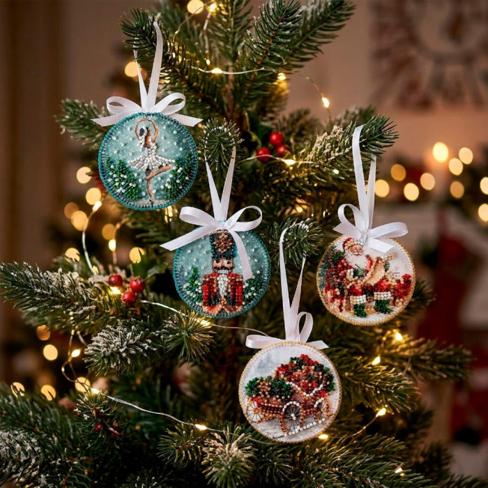 ABT-064 Абрис Арт Набір для вишивки бісером - Іграшка Санчата Санти 6,6x6,6 см (ABT-064)