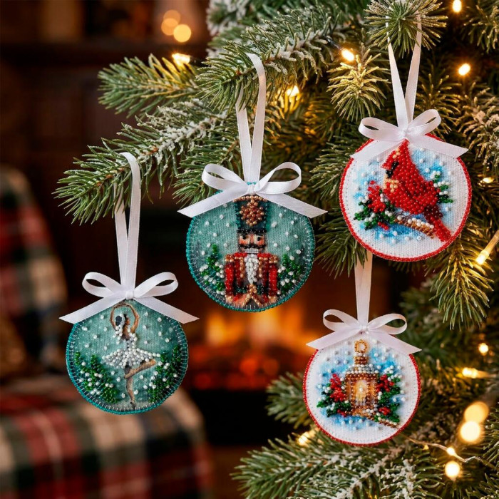 ABT-065 Абрис Арт Набір для вишивки бісером - Іграшка Різдвяний спів 6,6x6,6 см (ABT-065)