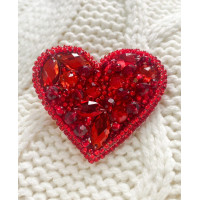 AD-245 Абрис Арт Набір для вишивки бісером - Брошка Серденько 53x47 мм