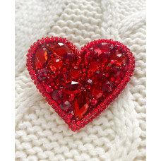 AD-245 Абрис Арт Набір для вишивки бісером - Брошка Серденько 53x47 мм