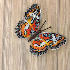 BUT-05 Метелик Cethosia Hypsea Hypsina 14х11,5 см. ArtInspirate. Набір для вишивки хрестиком на пластиковій канві