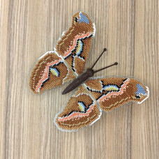 BUT-35 Метелик Samia cynthia 14х12 см. ArtInspirate. Набір для вишивки хрестиком на пластиковій канві
