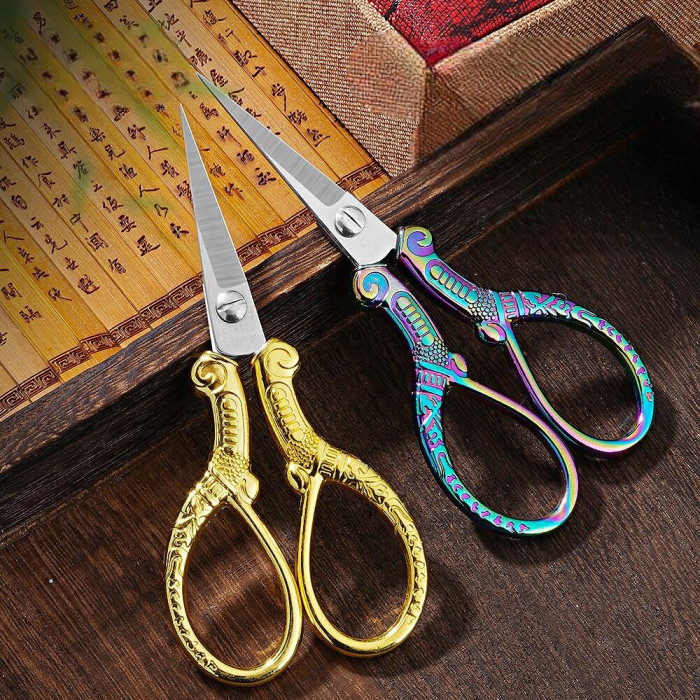 CD-154рд Classic Design Ножиці для вишивки - 11 см (райдужні)