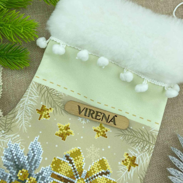 ЧН_018 Virena Заготовка для вишивки бісером - Чобіток для подарунків святковий з дзвониками 25х32 см (схема на габардині)