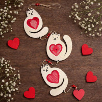 D-04 Кольорова Заготовка для вишивки нитками по дереву - Талісман любові, 6,9х8 см