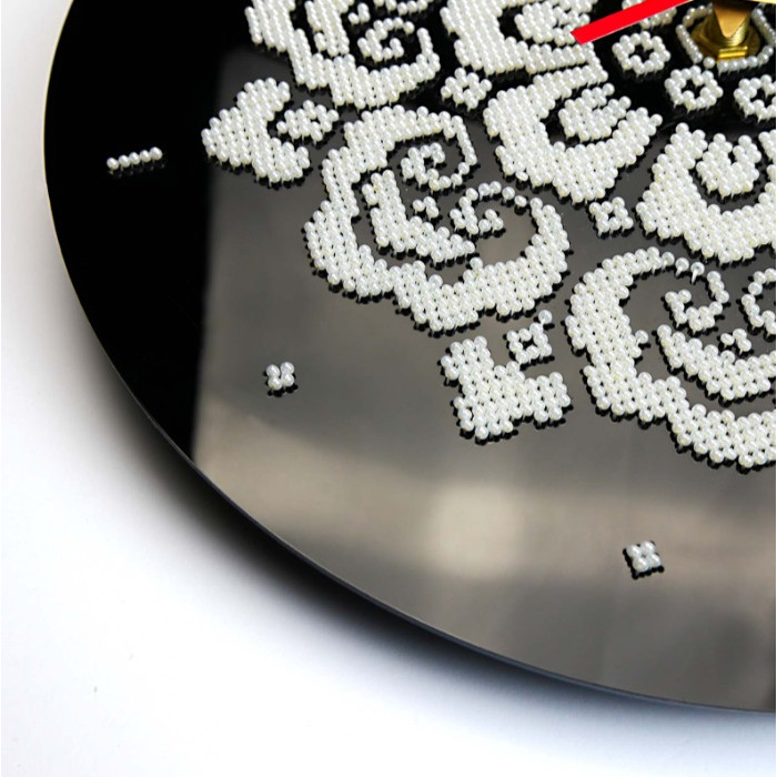 DG-4 Кольорова Набір для вишивки бісером - Годинник 27 см (акрил, круг)