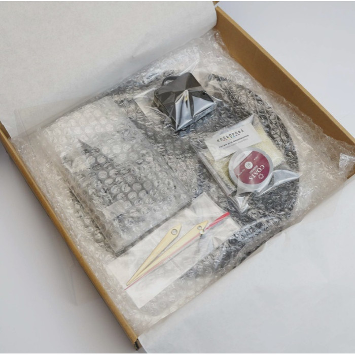 DG-4 Кольорова Набір для вишивки бісером - Годинник 27 см (акрил, круг)