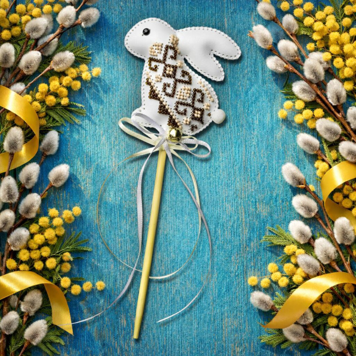 FLBB-185 Wonderland Crafts Набір для вишивки бісером на штучній шкірі - Топпер Зайчик бежевий, 8x24,5 см