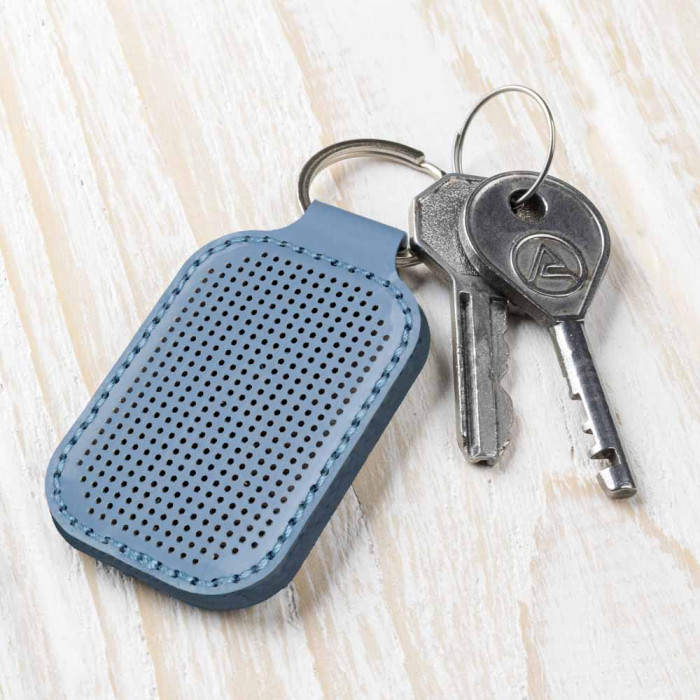 FLBE(BB)-068 Wonderland Crafts Заготовка для вишивки - Брелок 4x9 см (блакитний, штучна шкіра)