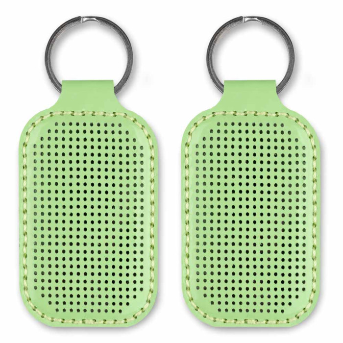 FLBE(BB)-070 Wonderland Crafts Заготовка для вишивки - Брелок 4x9 см (світло-зелений, штучна шкіра)