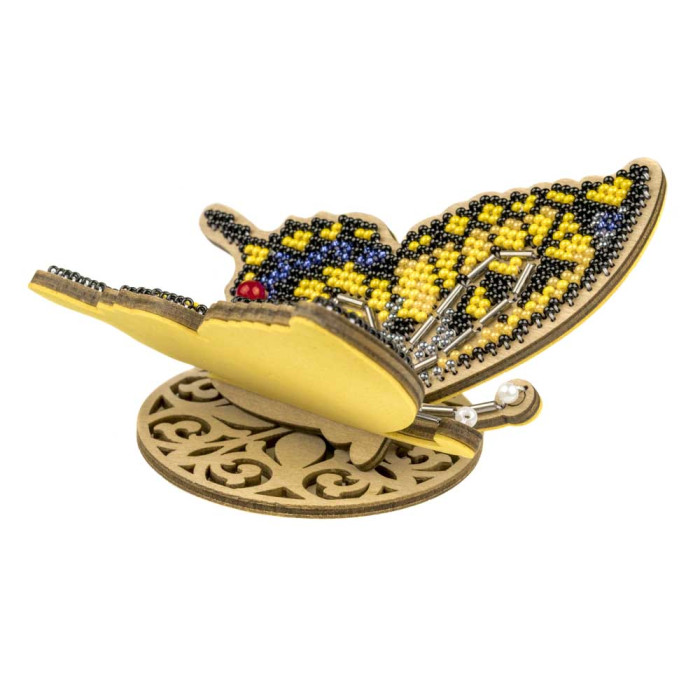 FLK-608 Wonderland Crafts Набір для вишивки бісером по дереву - Витончений метелик, 13,5x10,5 см