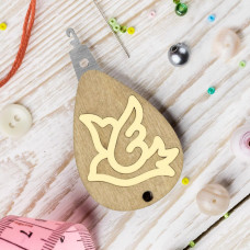 FLNT-041 Wonderland Сrafts Нитковтягувач - Золота пташка 5x7,5 см