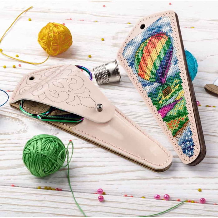 FLTL-092 Wonderland Crafts Набір для вишивки рахунковим хрестиком на штучній шкірі - Чохол для ножиць Повітряна куля 6,5x15,5 см