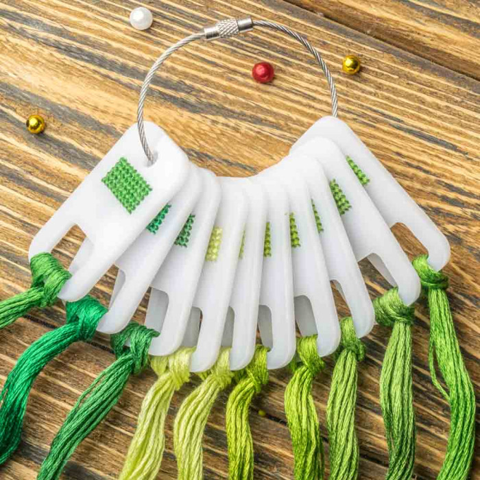 FLZ(S)-116 Wonderland Crafts Органайзер-зразок для муліне - Палетка, 2,5x5 см (пластик)