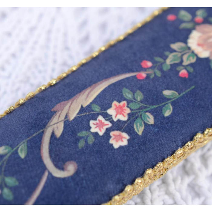 Х-702 Тела Артіс Набір для вишивки рахунковим хрестиком - Плечики Півонії на синьому 10x39 см, Aida 16