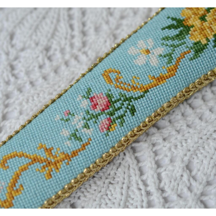 Х-703 Тела Артіс Набір для вишивки рахунковим хрестиком - Плечики Витончена блакить 10x39 см, Aida 16