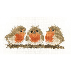 H1661 Heritage Crafts Набір для вишивки рахунковим хрестиком - Робіни з рюшками 17x7 см, Linda 27 ct H1661 Heritage Crafts Набір для вишивки рахунковим хрестиком - Робіни з рюшками 17x7 см, Linda 27 ct