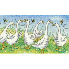 HC1299 Heritage Crafts Схема для вишивки рахунковим хрестиком - Пліткуваті гуси Gossiping Geese 11x20 см, папір