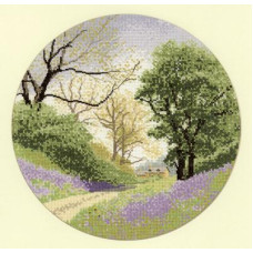 HC260 Heritage Crafts Схема для вишивки рахунковим хрестиком - Алея дзвіночків Bluebell Lane 25,5x25,5 см, папір