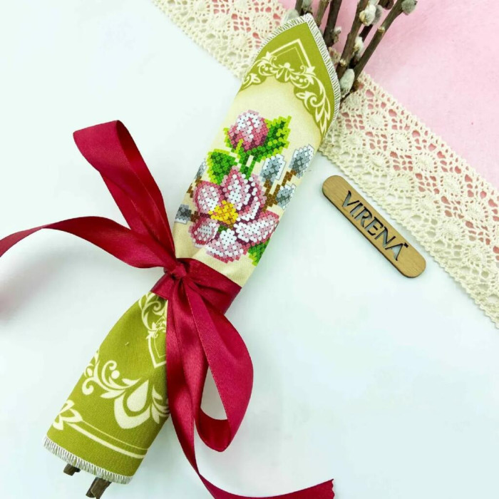 ХВБ_026 Virena Заготовка для вишивки бісером - Хустка для букету 19x26 см (габардин)